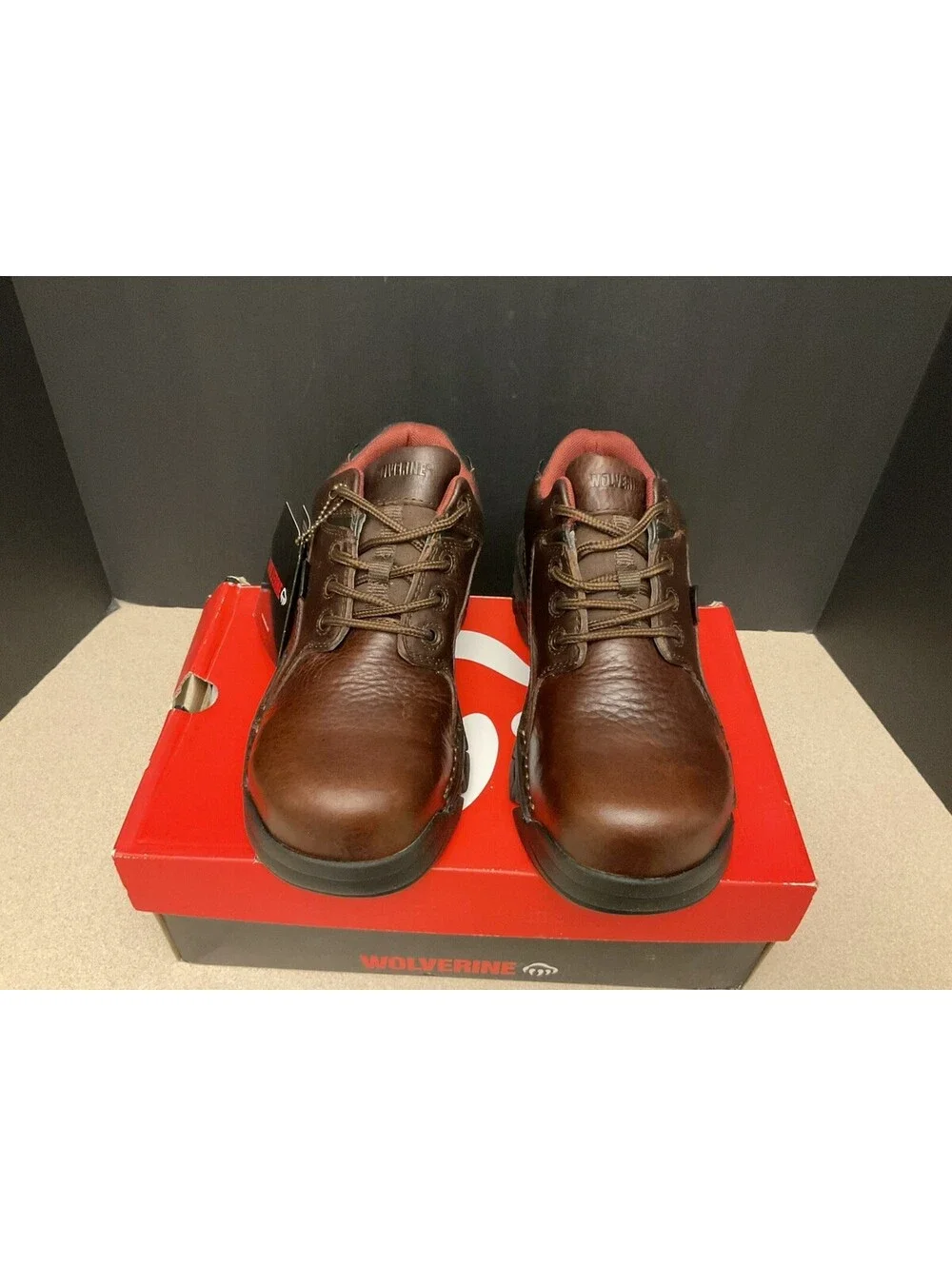 New! Mens Wolverine Falcon Oxford Composite Toe PeakAG Work Shoes. Size 7EW.
